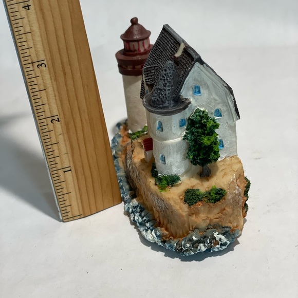 Marshall point lighthouse Miniature - Picture 2 of 7